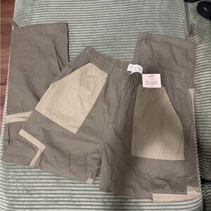 Urban Heritage Men's Cargo Pants - Green and Tan